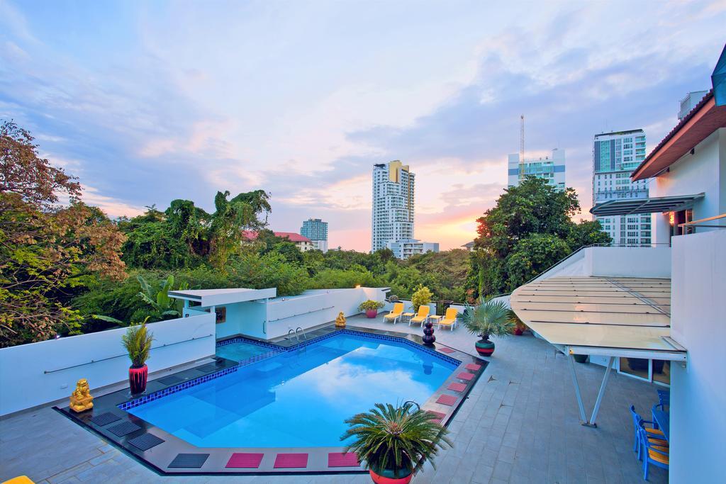 Villa Sharrow Bay Pattaya Exterior foto