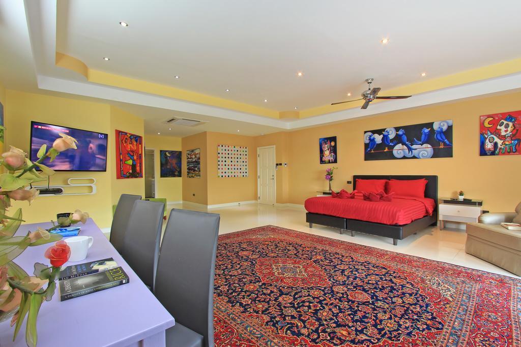 Villa Sharrow Bay Pattaya Exterior foto