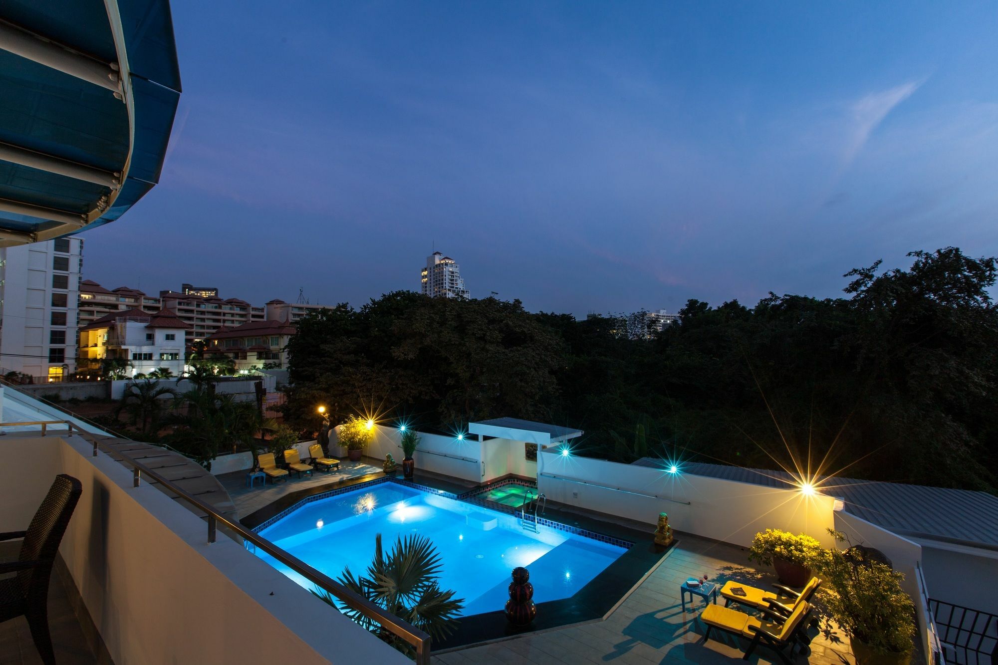Villa Sharrow Bay Pattaya Exterior foto